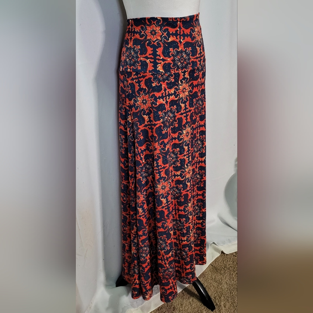 LulaRoe Women's Navy/Red High Waisted Floral Maxi Pleated Skirt Size XL EUC - Picture 6 of 10